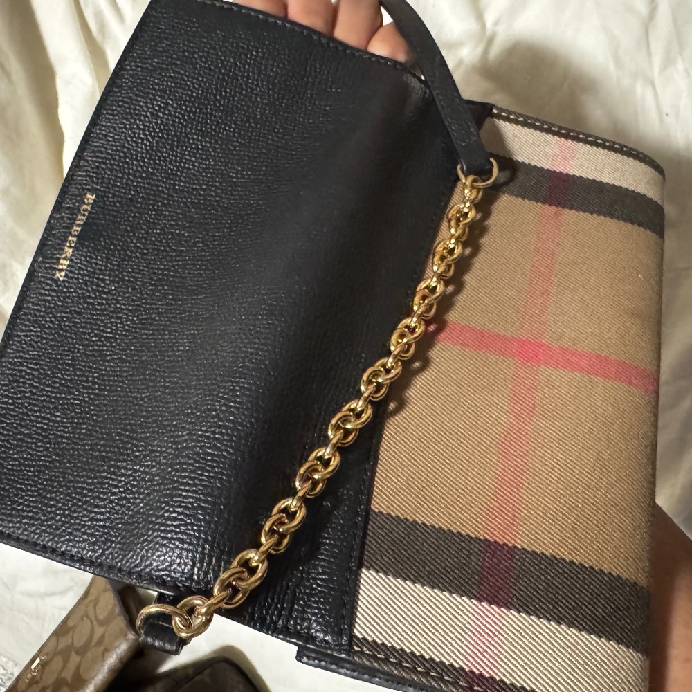Burberry crossbody